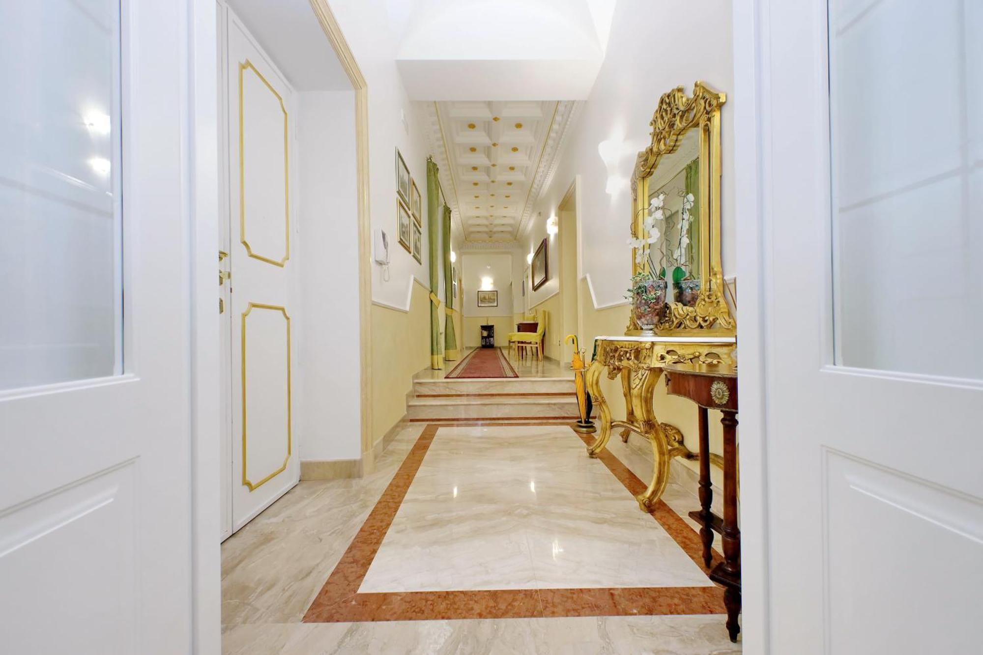 Fancy Guesthouse Vatican Roma Esterno foto